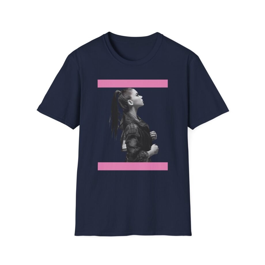 Hailee Steinfeld Pretty in Pink Unisex Softstyle T-Shirt