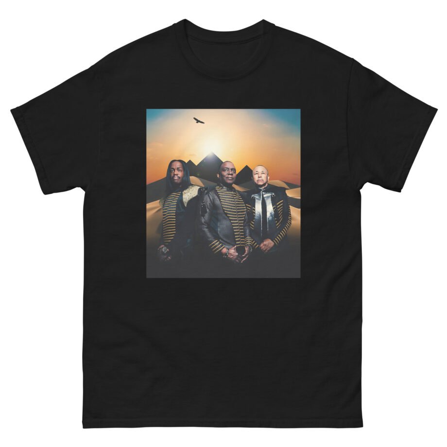 Earth Wind & Fire Photo Unisex classic tee