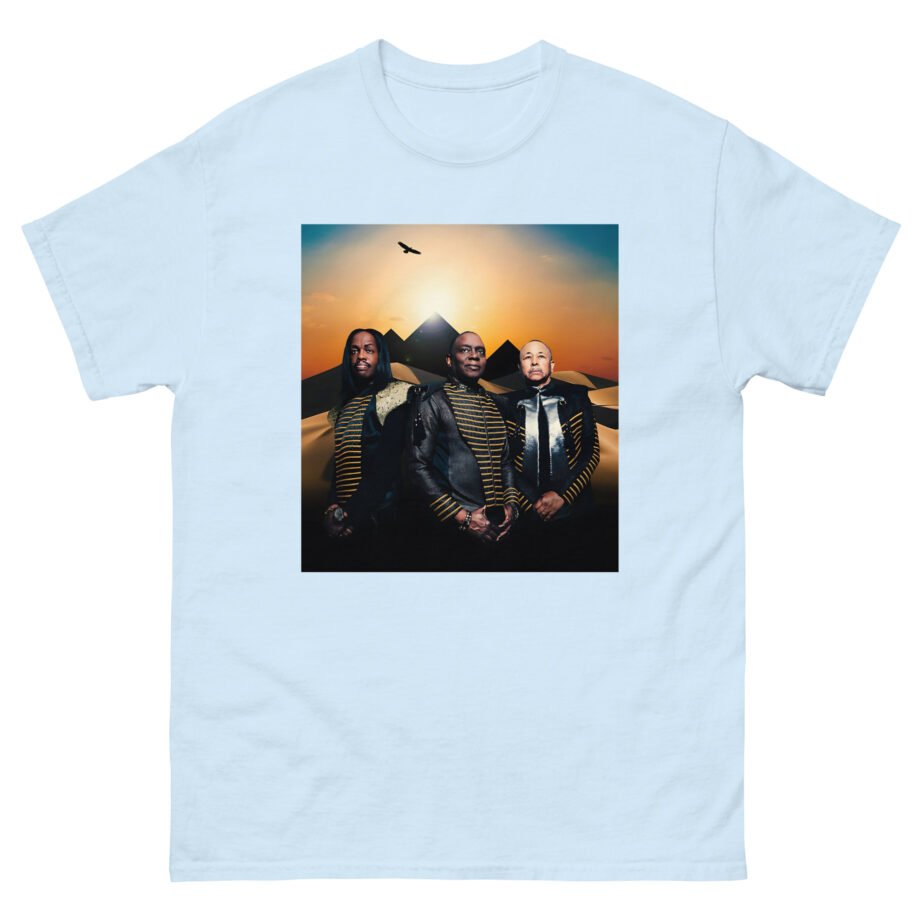 Earth Wind & Fire Photo Unisex classic tee